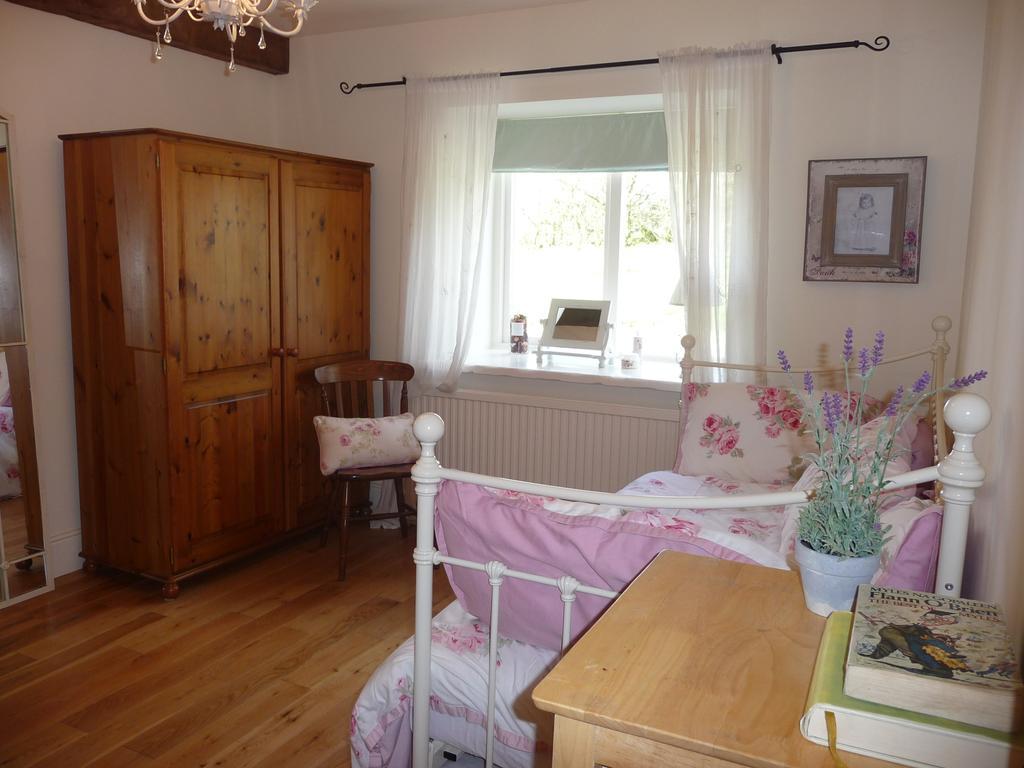 Hawthorn Cottage Greencastle  Cameră foto